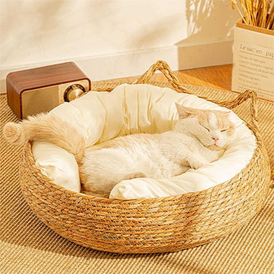 panier-pour-chat-en-osier-moelleux