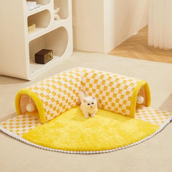 Tunnel chat cosy tapis